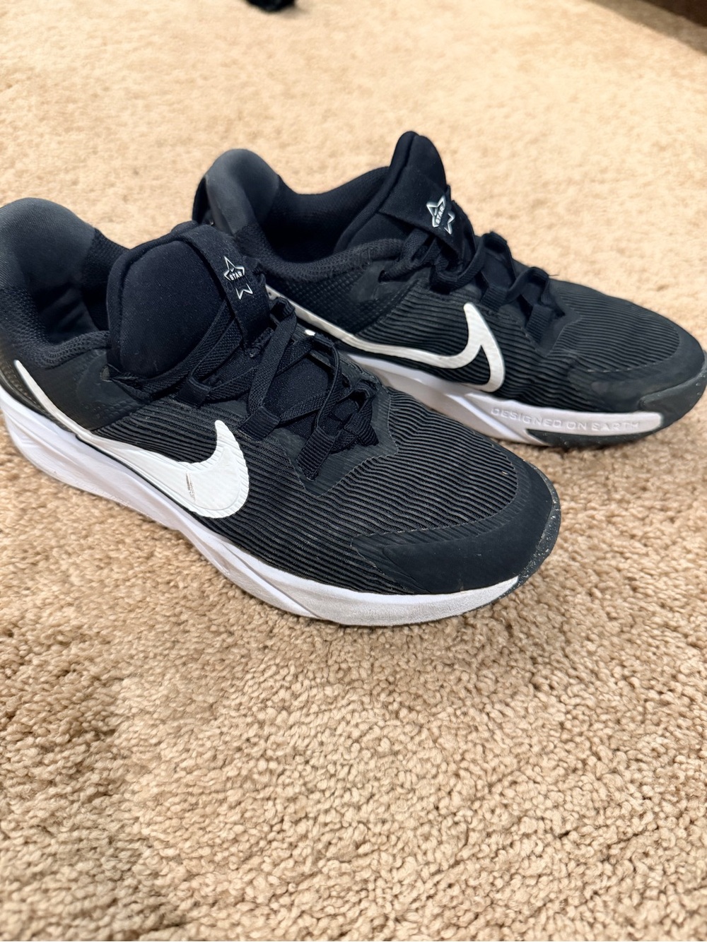 Nike Kids Black Sneakers